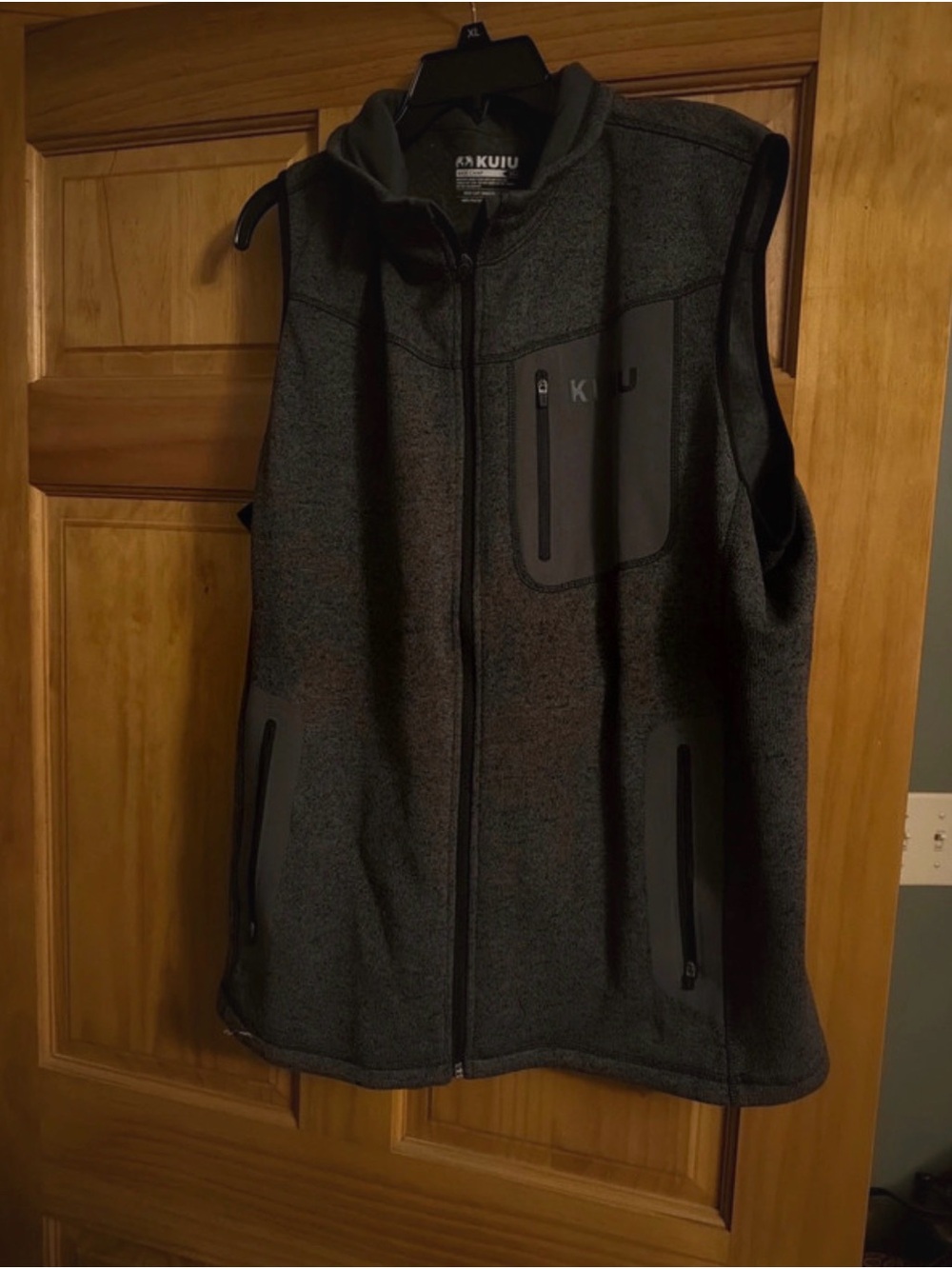 KUIU Dark Gray Fleece Vest with Zippered Pockets